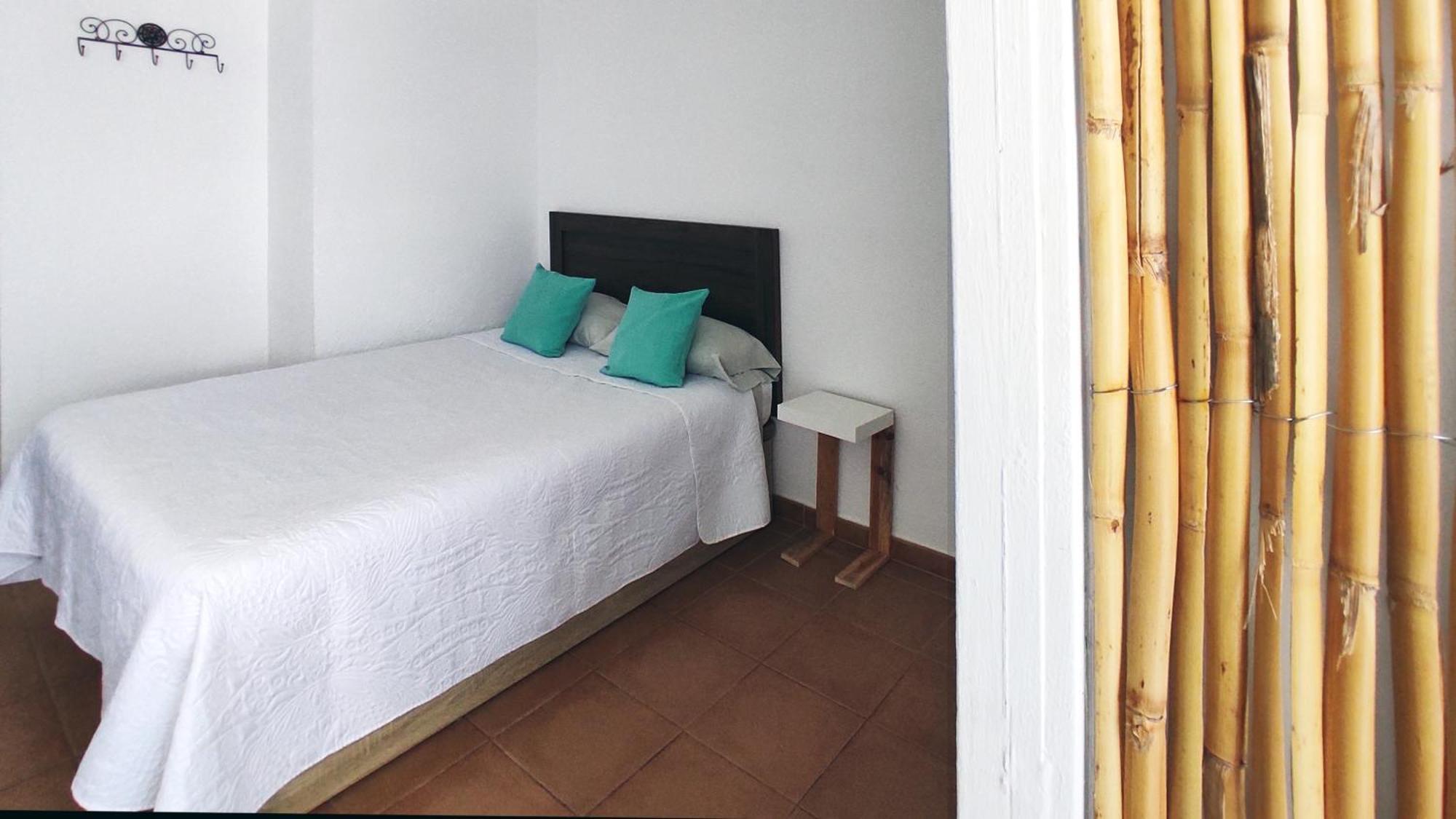 Las Naciones Studio Apartment Беналмадена Екстериор снимка