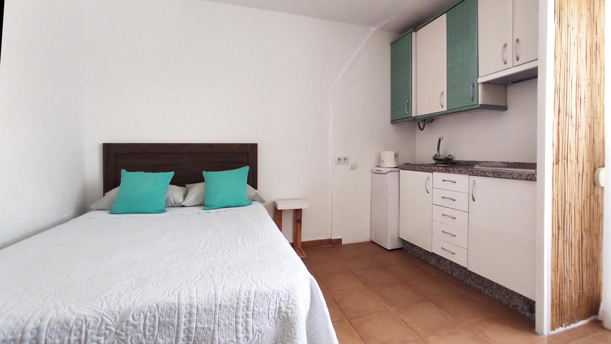 Las Naciones Studio Apartment Беналмадена Екстериор снимка